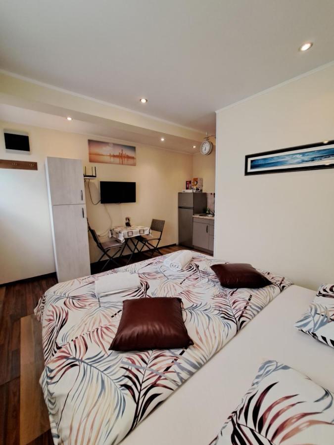 Meressa Nina&Leo Studio Apartments Novigrad (Istria) Exterior foto