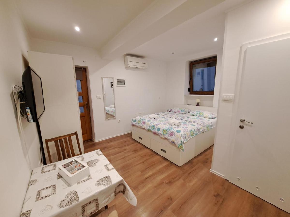Meressa Nina&Leo Studio Apartments Novigrad (Istria) Exterior foto