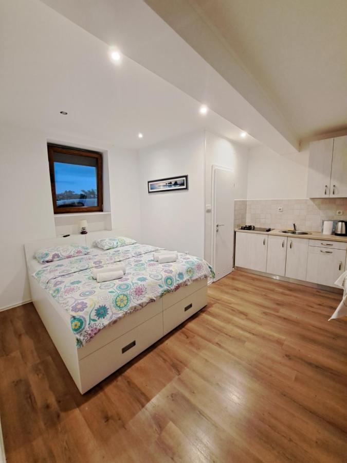 Meressa Nina&Leo Studio Apartments Novigrad (Istria) Exterior foto