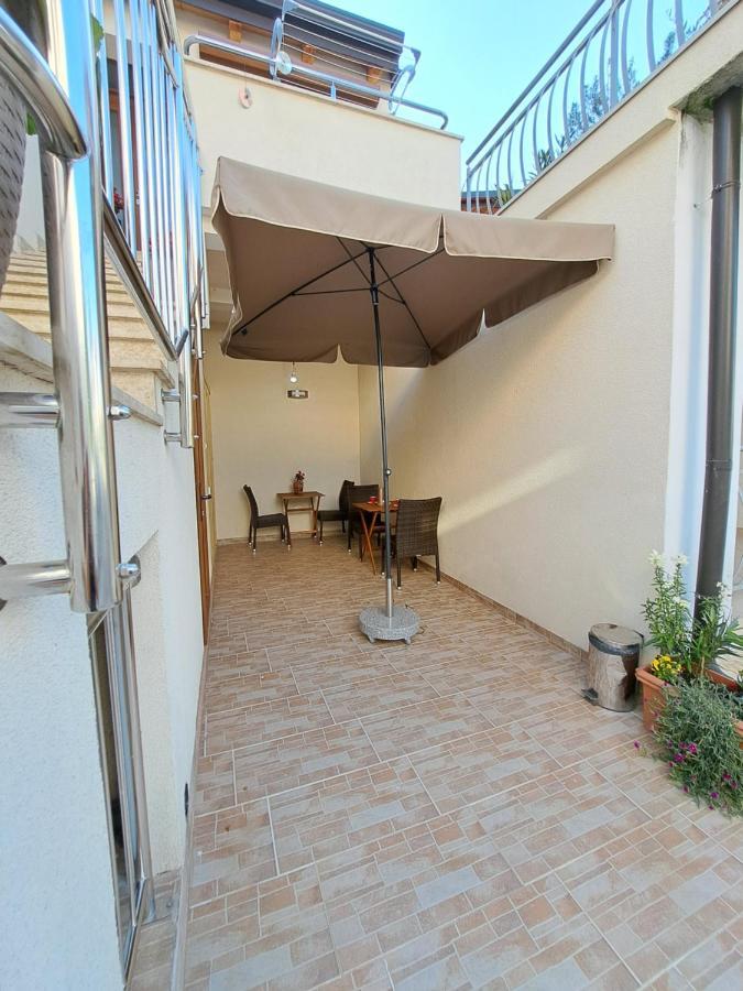 Meressa Nina&Leo Studio Apartments Novigrad (Istria) Exterior foto